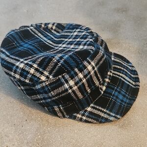 Stylish Blue Plaid Hat